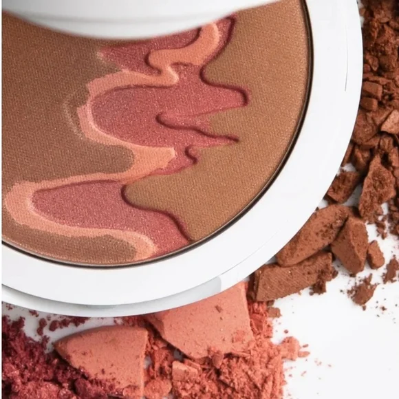 Flyte 70 Colorback Burnished Bronze Pressed Bronzer: Vacation, NIB - Picture 4 of 5